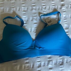 Soma Enbliss wireless bra size 36A